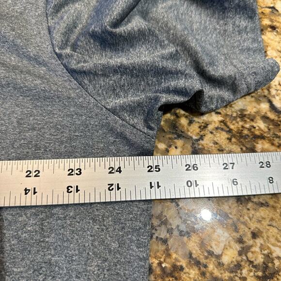 Texas Tech Men’s XL Gray Polo Style Shirt by Champion Embroidered Logo - Picture 5 of 6